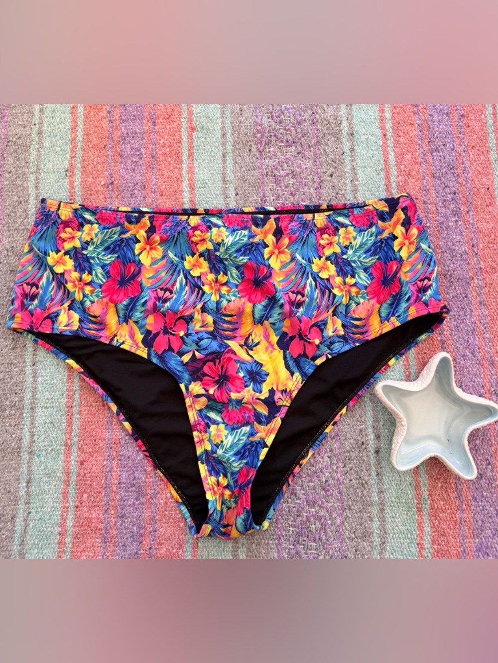 Tropical Floral Bikini Bottoms Size 3xl Hawaiian Print Mid Rise Cheeky